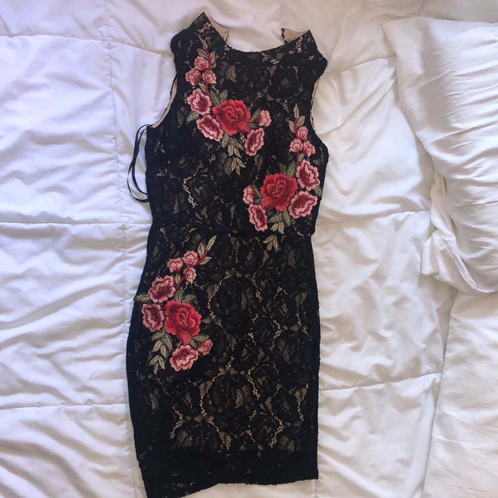 NEW Black lace floral dress
